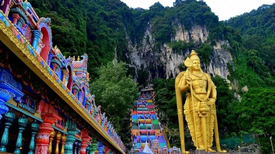 Genting Highlands & Batu Caves Full Day Private Tour